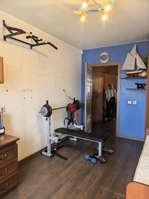 Продам трехкомнатную (3-комн.) квартиру, Университетский мкр, 30, Иркутск г