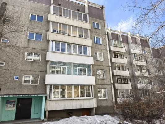 Продам трехкомнатную (3-комн.) квартиру, Университетский мкр, 30, Иркутск г