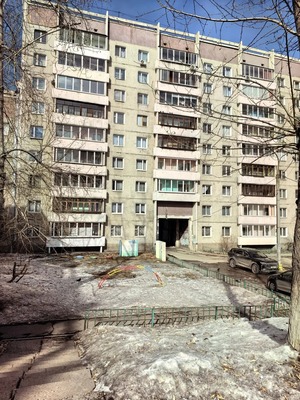 Продам трехкомнатную (3-комн.) квартиру, Университетский мкр, 30, Иркутск г