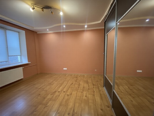 Продам однокомнатную (1-комн.) квартиру, Буйнакская ул, 13, Ростов-на-Дону г