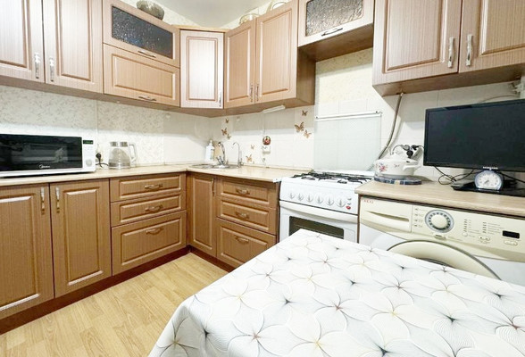 Продам однокомнатную (1-комн.) квартиру, Чапаева ул, 21, Казань г