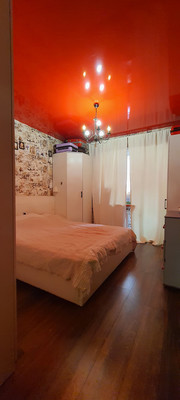 Продам трехкомнатную (3-комн.) квартиру, Школьная (Западный мкр.) ул, 1, Октябрьский рп