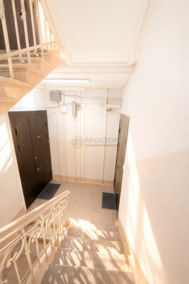 Продам двухкомнатную (2-комн.) квартиру, Садовая-Каретная ул, 8с2, Москва г