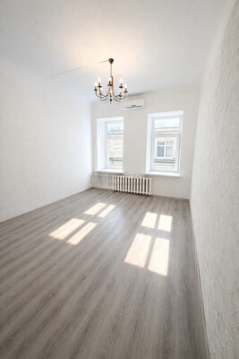 Продам двухкомнатную (2-комн.) квартиру, Садовая-Каретная ул, 8с2, Москва г