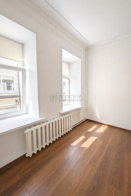 Продам двухкомнатную (2-комн.) квартиру, Садовая-Каретная ул, 8с2, Москва г