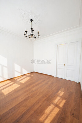 Продам двухкомнатную (2-комн.) квартиру, Садовая-Каретная ул, 8с2, Москва г