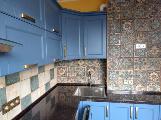 Продам двухкомнатную (2-комн.) квартиру, Алма-Атинская ул, 11к1, Москва г