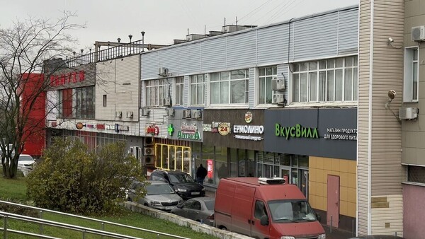 Продам коммерческое помещение 552,4 м2, Паустовского ул, 8к1, Москва г