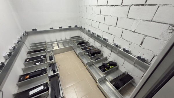 Продам коммерческое помещение 552,4 м2, Паустовского ул, 8к1, Москва г