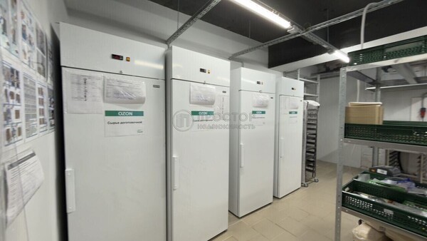 Продам коммерческое помещение 552,4 м2, Паустовского ул, 8к1, Москва г