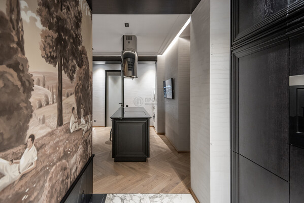 Продам многокомнатную квартиру, Аэропорта проезд, 11А, Москва г