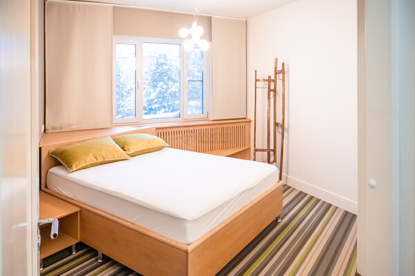 Продам трехкомнатную (3-комн.) квартиру, Родионовская ул, 18к1, Москва г