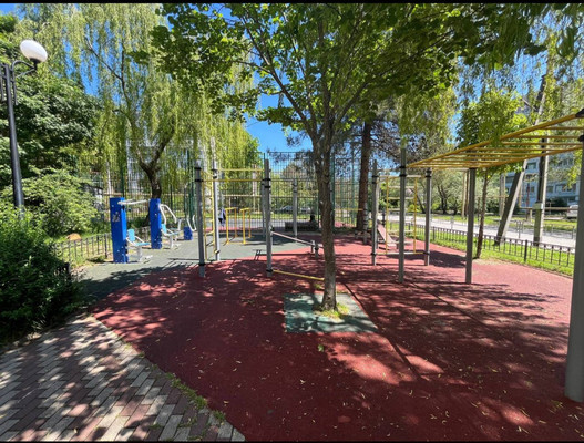 Продам однокомнатную (1-комн.) квартиру, Школьная ул, 1, Агой с