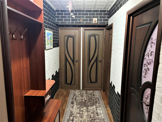 Продам двухкомнатную (2-комн.) квартиру, Вокзальная ул, 152, Брянск г