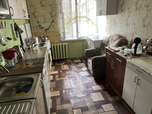 Продам двухкомнатную (2-комн.) квартиру, Вокзальная ул, 152, Брянск г