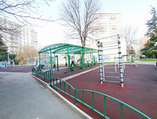 Продам трехкомнатную (3-комн.) квартиру, Ленинского Комсомола пр-кт, 17к2, Видное г