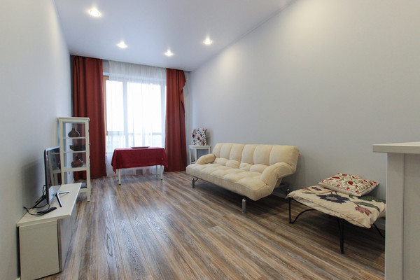 Продам двухкомнатную (2-комн.) квартиру, Ушаковская наб, 3, Санкт-Петербург г