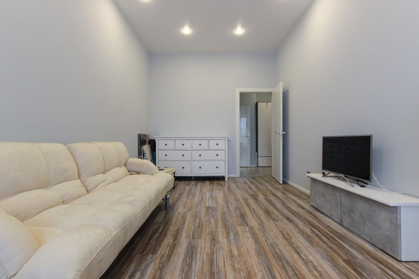 Продам двухкомнатную (2-комн.) квартиру, Ушаковская наб, 3, Санкт-Петербург г