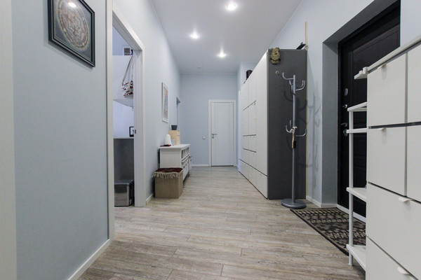 Продам двухкомнатную (2-комн.) квартиру, Ушаковская наб, 3, Санкт-Петербург г