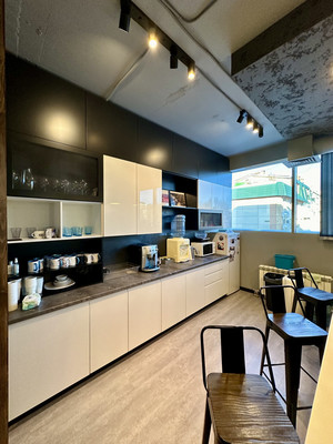 Сдам коммерческое помещение 120 м2, Габдуллы Тукая ул, 64, Казань г