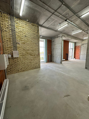 Сдам коммерческое помещение 107,8 м2, Бухарская ул, 32к1, Казань г