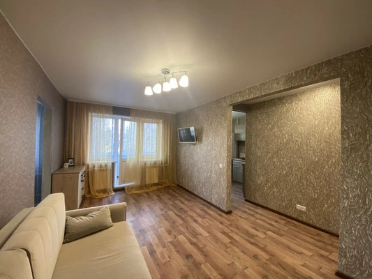 Продам двухкомнатную (2-комн.) квартиру, Жуковского ул, 11/24, Королев г