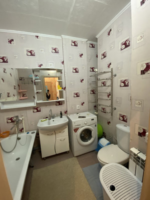 Продам однокомнатную (1-комн.) квартиру, Октябрьская ул, 8Ак1, Тихорецк г