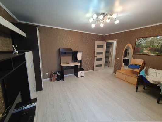 Продам двухкомнатную (2-комн.) квартиру, Хренникова ул, 4, Липецк г