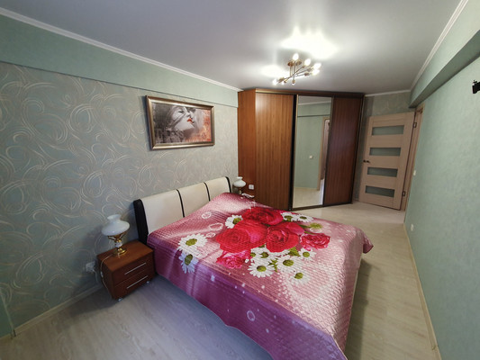 Продам двухкомнатную (2-комн.) квартиру, Хренникова ул, 4, Липецк г