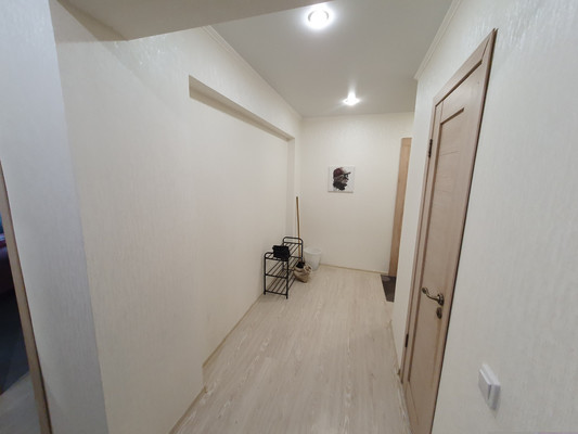 Продам двухкомнатную (2-комн.) квартиру, Хренникова ул, 4, Липецк г