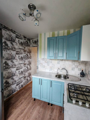 Продам двухкомнатную (2-комн.) квартиру, Лейтенанта Яналова ул, 36, Калининград г