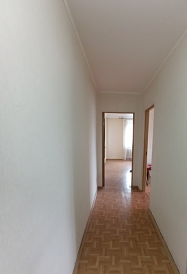 Продам двухкомнатную (2-комн.) квартиру, Космонавта Леонова ул, 16, Калининград г