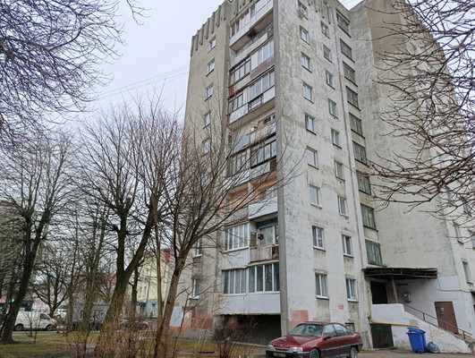 Продам двухкомнатную (2-комн.) квартиру, Космонавта Леонова ул, 16, Калининград г