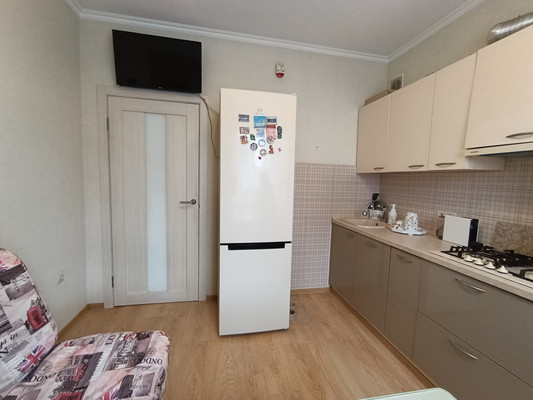 Продам однокомнатную (1-комн.) квартиру, Балтийский проезд, 4, Зеленоградск г