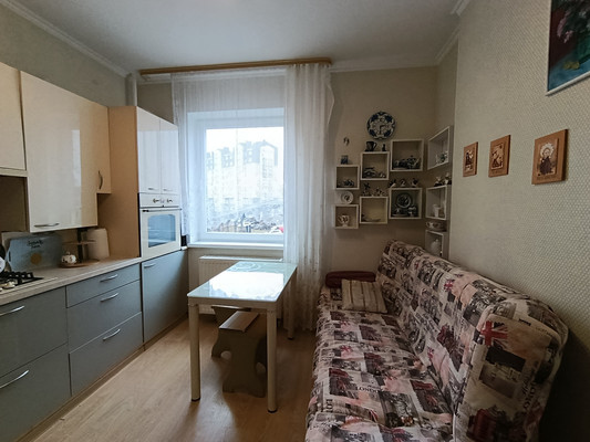 Продам однокомнатную (1-комн.) квартиру, Балтийский проезд, 4, Зеленоградск г