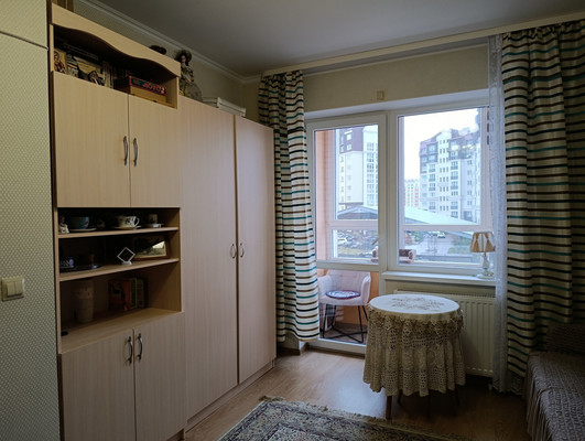 Продам однокомнатную (1-комн.) квартиру, Балтийский проезд, 4, Зеленоградск г