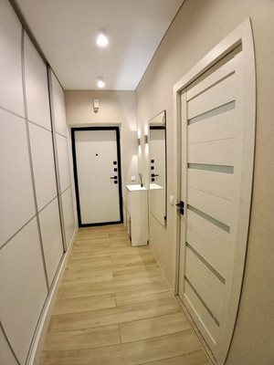 Продам двухкомнатную (2-комн.) квартиру, Суздальская ул, 20к3, Калининград г