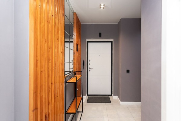 Продам двухкомнатную (2-комн.) квартиру, Победы пр-кт, 80, Калининград г