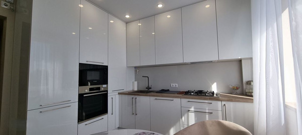 Продам однокомнатную (1-комн.) квартиру, Куйбышева ул, 27Бкб, Калининград г