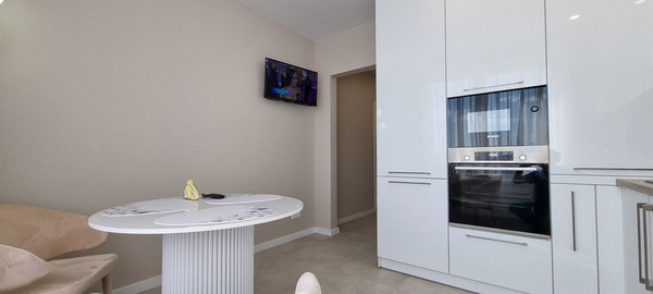 Продам однокомнатную (1-комн.) квартиру, Куйбышева ул, 27Бкб, Калининград г