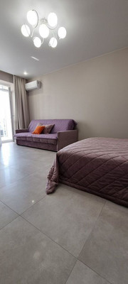 Продам однокомнатную (1-комн.) квартиру, Куйбышева ул, 27Бкб, Калининград г