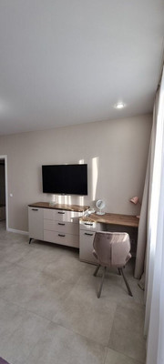 Продам однокомнатную (1-комн.) квартиру, Куйбышева ул, 27Бкб, Калининград г