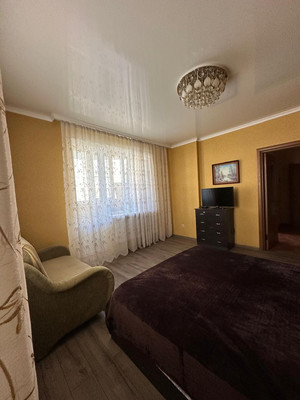 Сдам однокомнатную (1-комн.) квартиру, Российская ул, 721к1, Краснодар г