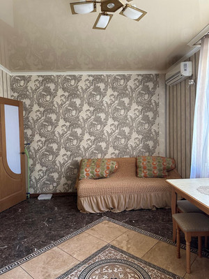 Сдам однокомнатную (1-комн.) квартиру, Российская ул, 721к1, Краснодар г