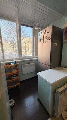 Продам трехкомнатную (3-комн.) квартиру, Горького ул, 24, Малино рп