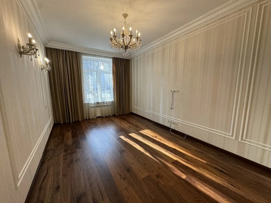 Продам двухкомнатную (2-комн.) квартиру, Светлый проезд, 4к1, Москва г