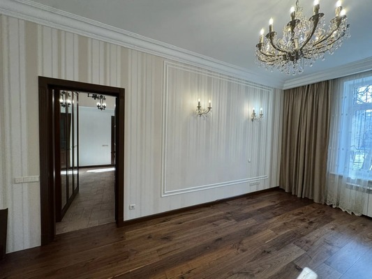 Продам двухкомнатную (2-комн.) квартиру, Светлый проезд, 4к1, Москва г