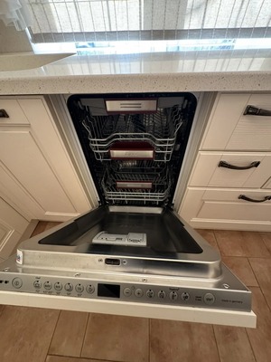 Продам двухкомнатную (2-комн.) квартиру, Светлый проезд, 4к1, Москва г