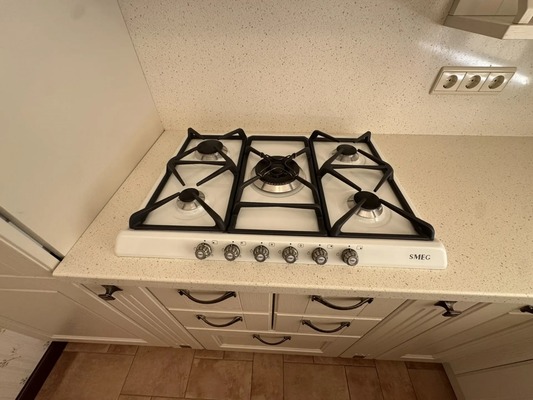 Продам двухкомнатную (2-комн.) квартиру, Светлый проезд, 4к1, Москва г