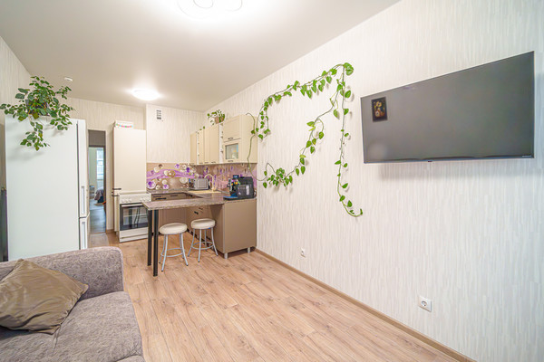 Продам двухкомнатную (2-комн.) квартиру, Сапфирная ул, 13, Пермь г